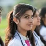 विदेश से MBBS करने वालों के लिए बड़ा झटका! अब फिर से करनी होगी पढ़ाई, बिना ऑफलाइन ट्रेनिंग नहीं मिलेगा रजिस्ट्रेशन