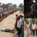 गैस के लिए सड़क पर लेट गया ग्राहक! लखनऊ में सिलेंडर संकट से हड़कंप, लंबी कतारें; कालाबाजारी पर 24 FIR, 6 गिरफ्तार