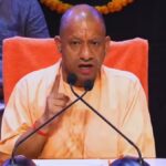 ‘अब दुश्मन के घर में घुसकर मारते हैं’! CM योगी का बड़ा बयान, मोदी सरकार की बदली नीति और पाकिस्तान को लेकर कही तीखी बात