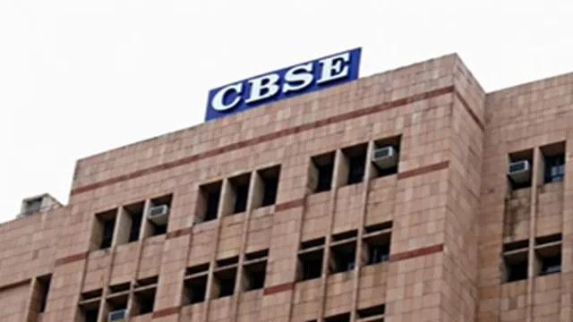 CBSE के मार्किंग सिस्टम में बड़ा सुरक्षा घोटाला? एथिकल हैकर का दावा- छात्रों की कॉपियां और डेटा था खतरे में!