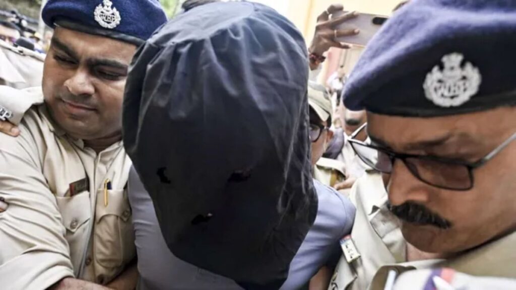 जैश आतंकी की गर्लफ्रेंड निकली बड़े नेटवर्क की कड़ी? हनीट्रैप, नेताओं की रेकी और पाकिस्तान कनेक्शन से मचा हड़कंप