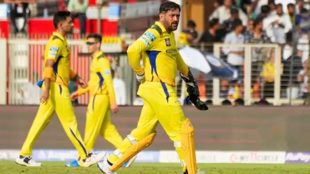 धोनी ने IPL 2027 को लेकर साफ कर दिया अपना प्लान! ‘इम्पैक्ट प्लेयर’ बनने से इनकार, क्या CSK के लिए बढ़ गई सबसे बड़ी टेंशन?