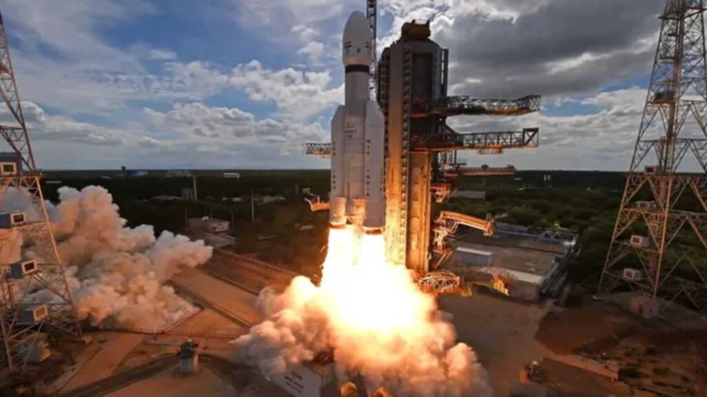 अंतरिक्ष में भारत की बड़ी छलांग! GSLV-F17 ने लॉन्च किया ‘बाज’ EOS-05, अब अंतरिक्ष से होगी देश की पैनी निगरानी