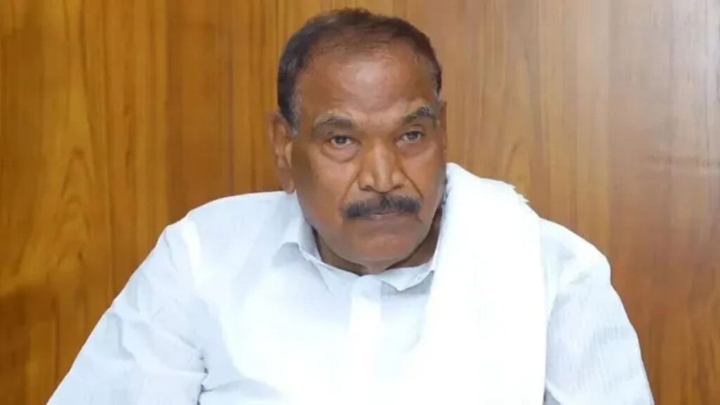सरकारी काम के बदले अधिकारियों को ‘टिप’ देने की बात पर बवाल, कर्नाटक के मंत्री के बयान से गरमाई सियासत; BJP ने मांगी माफी