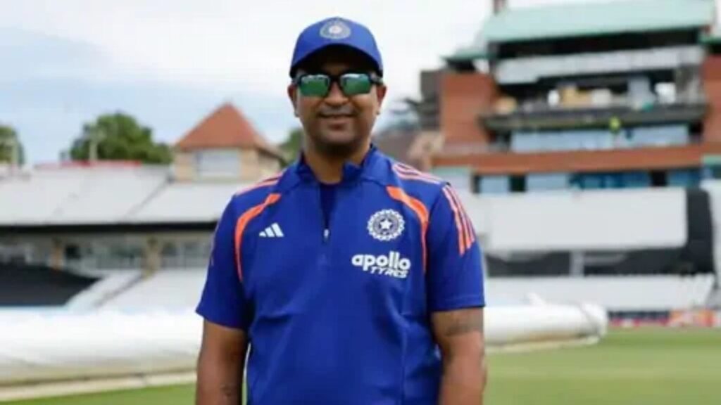 Team India में बड़ा फेरबदल! अजीत अगरकर के बाद किसके हाथ आई चयन की कमान? प्रज्ञान ओझा और रमेश पोवार को मिली बड़ी जिम्मेदारी