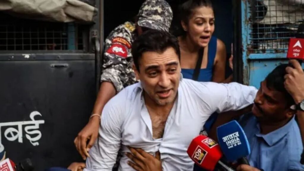 इमरान खान को 28 अक्टूबर तक भारत छोड़ने का नोटिस, CJP प्रदर्शन के बाद बढ़ी मुश्किलें